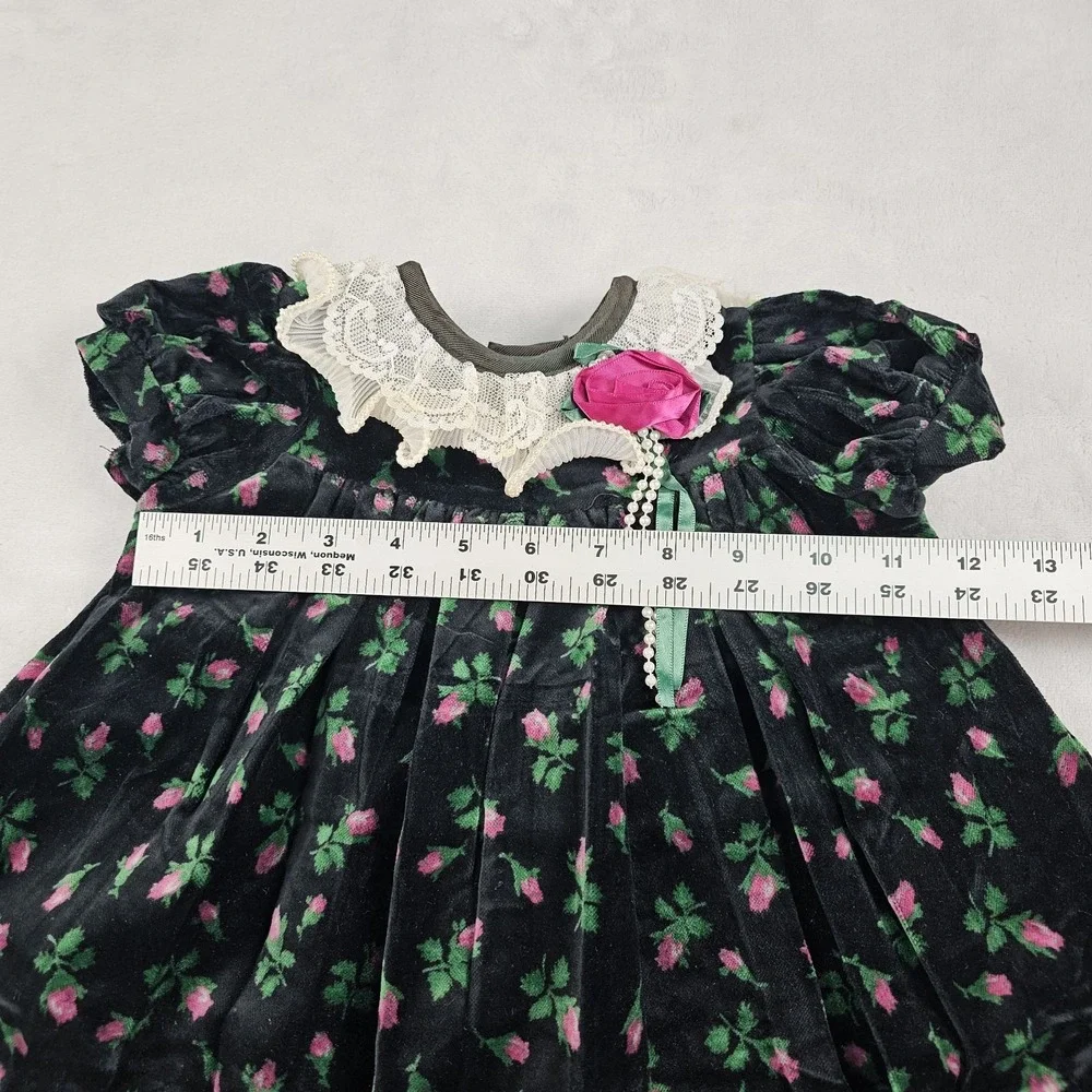 Emily Brooks good used